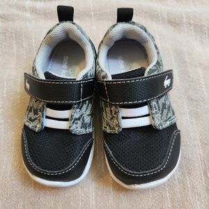 See Kai Run Black And Gray Sneakers With Velcro